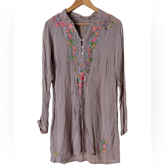 Johnny Was Tops - Johnny Was Light Lavender Long sleeve Embroidered Top Tunic, S